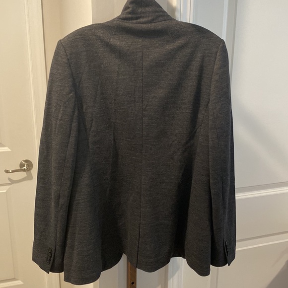 Ann Taylor Heather Gray Blazer - Picture 10 of 10